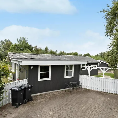 別荘 Awesome In With Wifi フレデリクスハウン